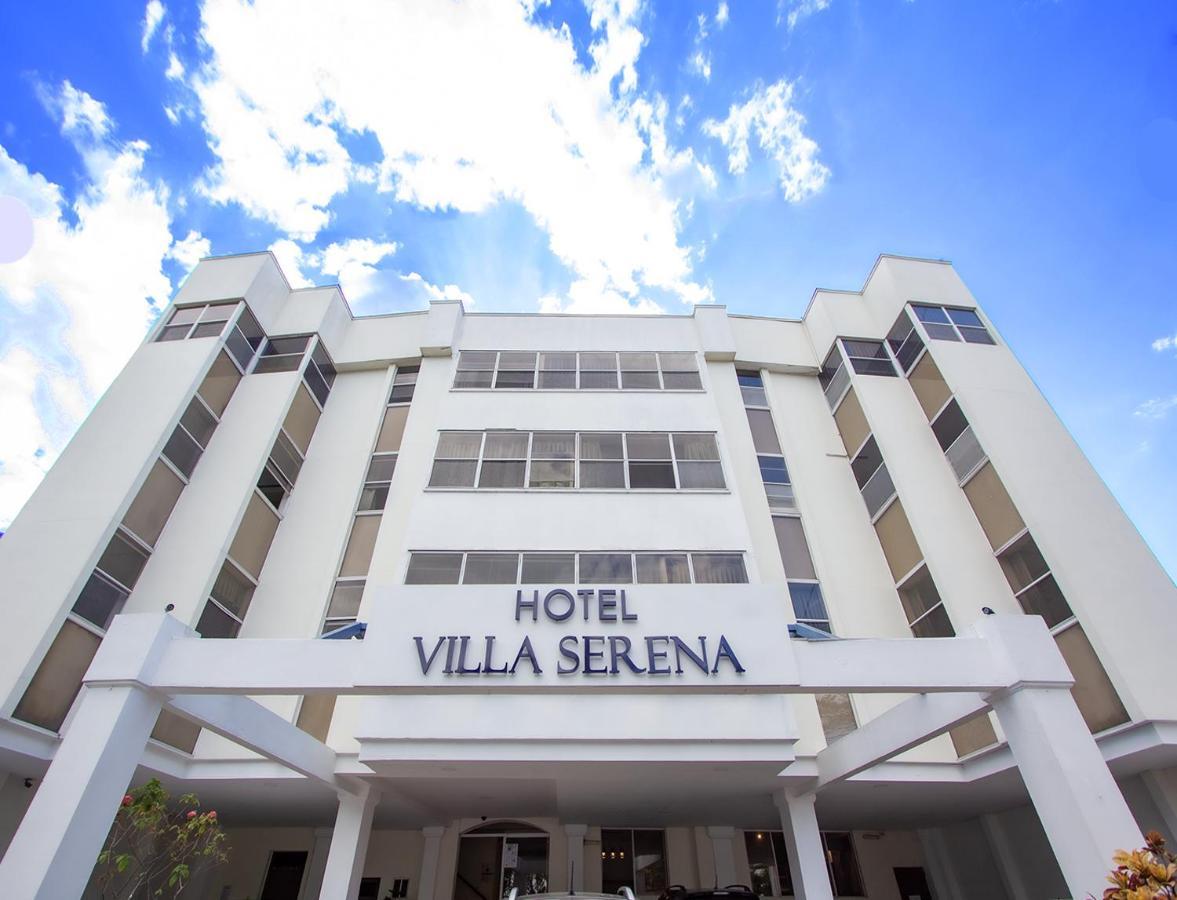 Hotel Villa Serena San Benito San Salvador Esterno foto